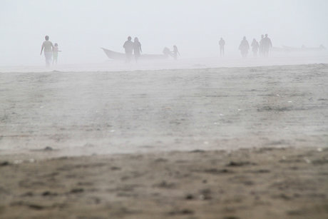 بازدید بازرسان وزارت کشور از طرح‌های "سلامت دریا" در آستارا